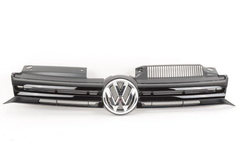 Решітка радіатора Volkswagen Golf VI 2009-2012 черн. з хром. молдингом відкрита без емблеми