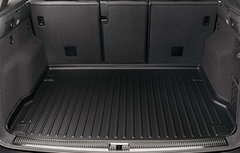 Оригінальний килимок в багажник Audi Q5 2008-2016 гумовий 8R0061180A 8R0061180A