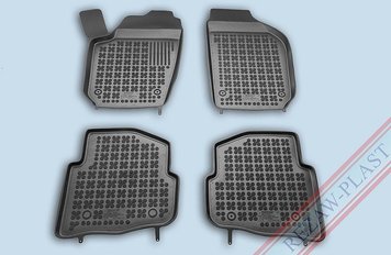 Килимки в салон Skoda Fabia I 1999-2007/ Seat Ibiza (3) 2002-2008/ Volkswagen Polo 2001-2009 чорний, кт - 4шт