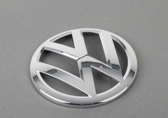 Эмблема решетки радиатора Volkswagen Golf 7 2013- (фольксваген гольф) 5G08536012ZZ