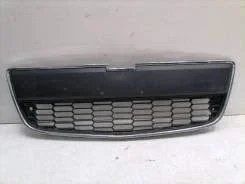 Решітка радіатора Chevrolet Aveo T300 2012-2016, нижня, з хромованою рамкою, AVTM, 181712911