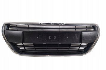 Решетка радиатора Peugeot 208 2016-2019, черная, без молдинга, AVTM, 185426993