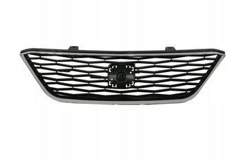 Решітка радіатора Seat Ibiza 2012-2017, чорна/хромована, AVTM, 186211990