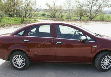 Накладки хромовані на скло (нижні) (8шт) Fiat Linea 2007-, OmsaLine 2508141