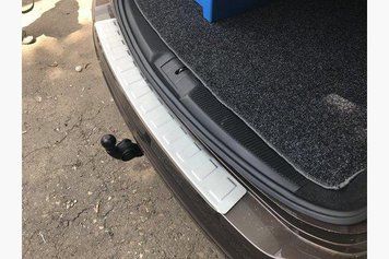 Накладка хромированная на задний бампер Volkswagen Sharan 2010-, Carmos, 6455339
