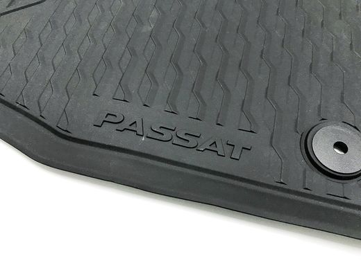 Оригінальні килимки VW Passat B8 2015-, гумові 4шт 3G1061500A 82V