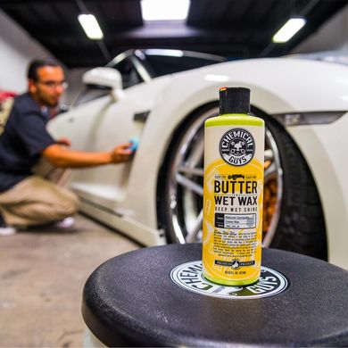 Віск Chemical Guys пастоподібний Butter Wet Wax Warm & Deep Carnauba Shine - 3785мл Chemical Guys WAC201