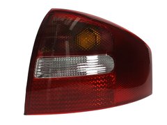 Правий ліхтар задній Audi A6 2001-2005 правий (червоно-біл.) 441-1967R-UE