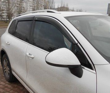 Дефлектори вікон (з хром молдингом) Nissan X-Trail 2014- NI85-IJ HIC