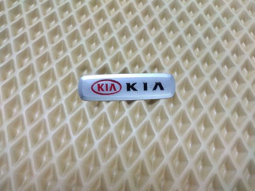 Шильдик (емблема) для килимків KIA