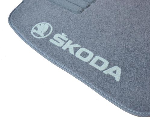 Ворсові килимки Skoda Superb (2001-2008) / сірі, кт. 5шт GRCR1565 AVTM