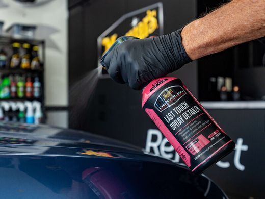 Детейлинг спрей для ухода за поверхностью Meguiars Detailer Last Touch Spray 946мл Meguiars DRTU15532