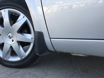 Оригінальні бризковики Renault Megane 2003-2009 передні 2шт Renault 7711221305