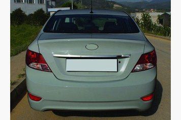 Накладка хромированная над номером Hyundai Accent 2011-2017, Carmos, 6458929
