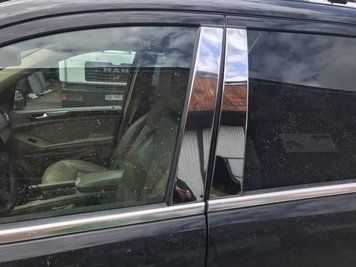 Накладки хромовані для дверних стійок (6шт) Mercedes-Benz GL164 2007-2012, Carmos 64557439
