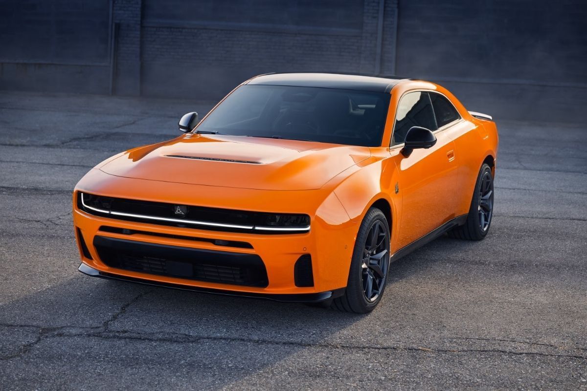 キープキャスト2026 DODGE dodge-charger-2026-sixpack-