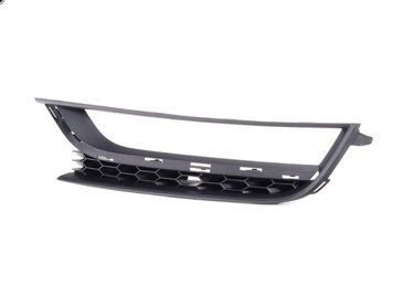 Оригинальная решетка бампера Volkswagen Passat B7 2011-2015, USA, с отв. п/тум., левая, без молдинга, 561853665A 9B9