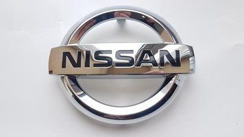 Эмблема решетки радиатора Nissan X-Trail T32/Rogue 2014-/Altima 2012-2018/Kicks 2016-, 628891JA0A