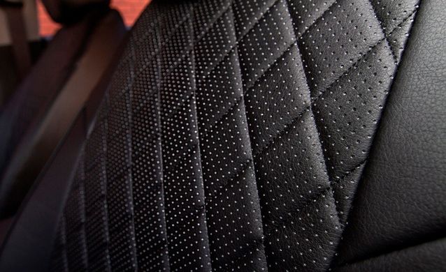 Чехлы на сиденья Toyota Prado 150 2009-2017 (большая за пассажиром) экокожа, Ромб /черные 88959 Seintex