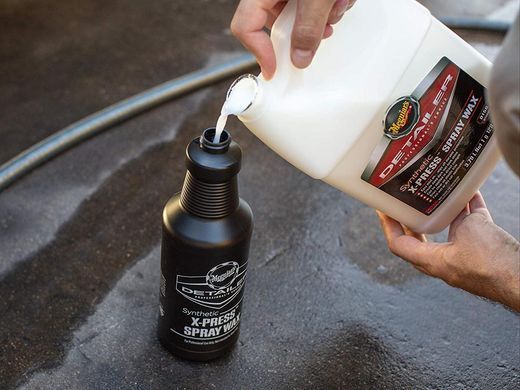 Синтетичний віск спрей Meguiars Detailer Synthetic XPress Spray Wax 3,79л Meguiars D15601