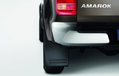 Бризковики Volkswagen Amarok c розшир арок, задн 2шт 2H0075101C VAG