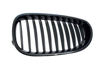 Решетка радиатора BMW 5-Series E60/E61 2003-2010, правая хромированная, ребра черные, AVTM, 181404992