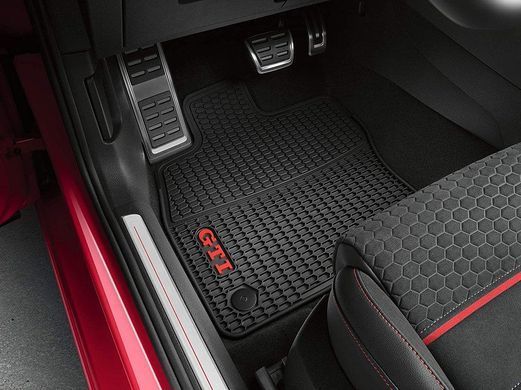 Оригінальні килимки у салон Volkswagen Golf 7 GTI 2012- червоне лого, 4шт, VAG, 5GV061550 041