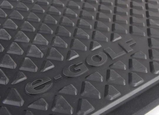 Оригінальні килимки VW e-Golf 2015-, гумові 4шт 5GE061500B041